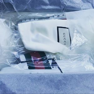 Meet your Posher, Connor